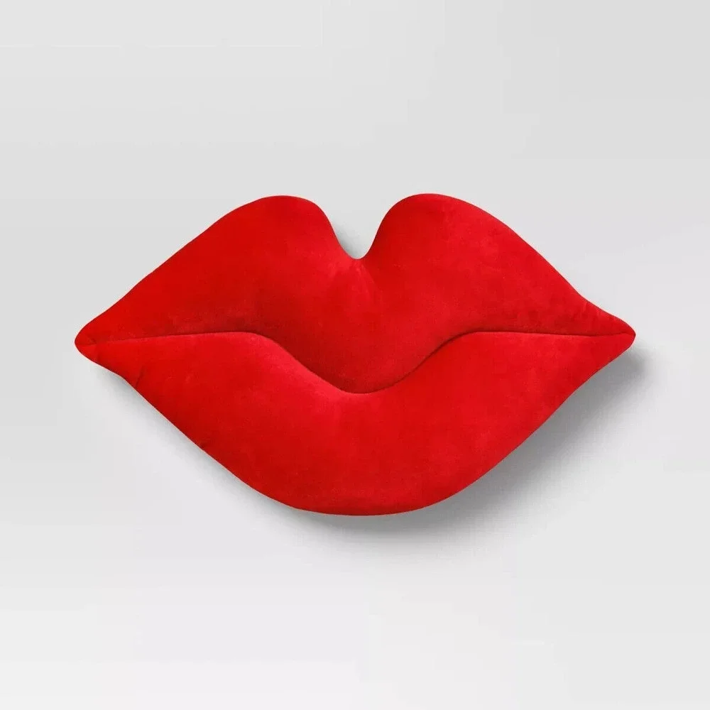 Room Essentials Lip Pillow Velvet Plush Throw‎ Pillow Couch 10x17 inch Red Lips